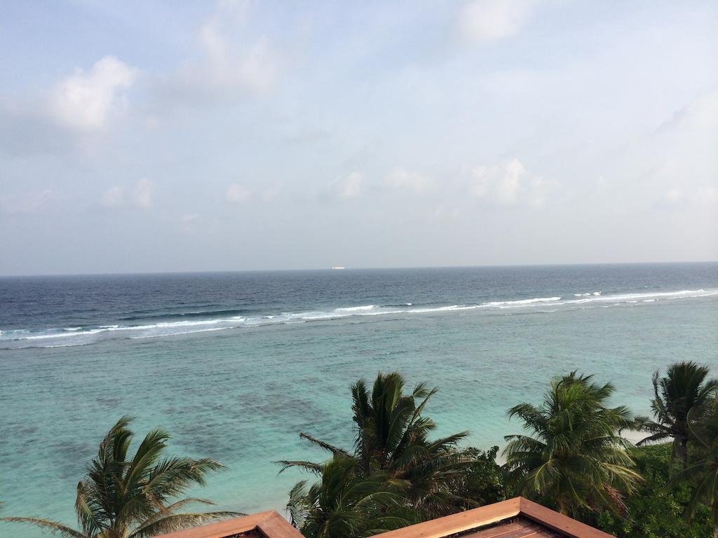 Airport Beach Hotel ฮุลฮูมาเล ภายนอก รูปภาพ